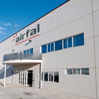 Fachada nave Airfal