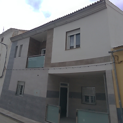 Vivienda unifamiliar + Nave en Larva (Jaén). FACHADA DELANTERA