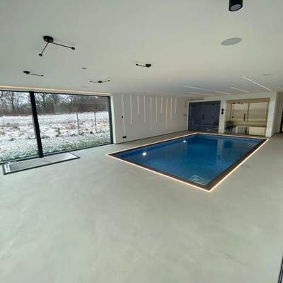 Microcemento en piscina