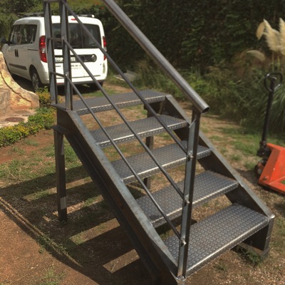 Escalera estación sants