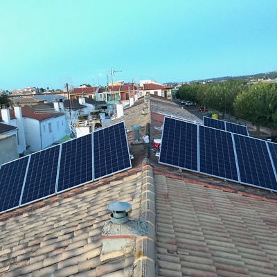 Montaje 4kW para autoconsumo en Pobla Llarga