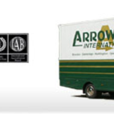 Flota de vehiculos desde una camioneta hasta trailers