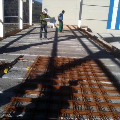 FORJADO DE HORMIGÓN CON PLACA PREFABRICADA