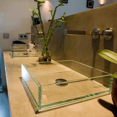 foto 4MM_decoración de micro cemento en baño