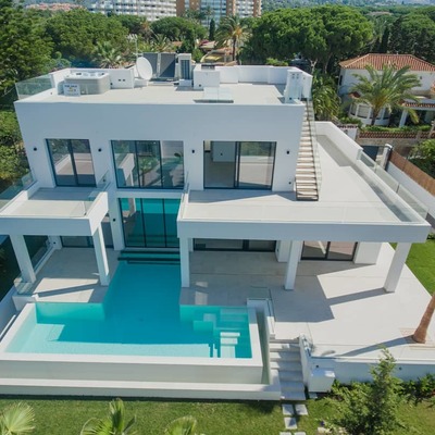 Ejecución de Villa En Marbella