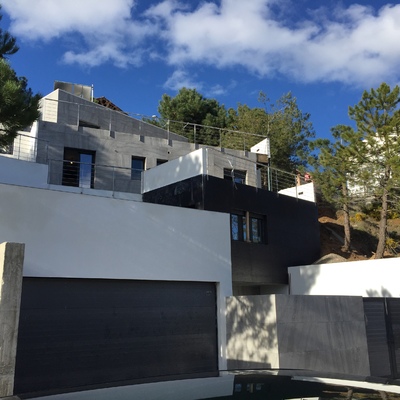 VIVIENDA UNIFAMILIAR