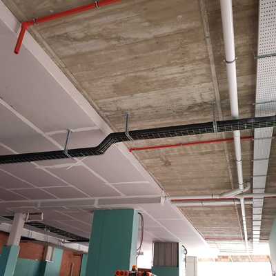 Instalaciones de electricidad y fontanería