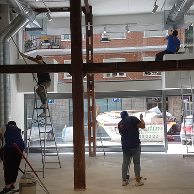 Limpieza fin de obra local comercial.