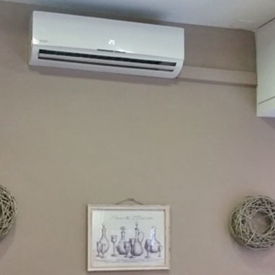 INSTALACION CON CANALETA