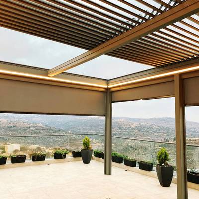 Pérgola retráctil bioclimática