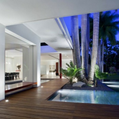 Piscina vivienda unifamiliar