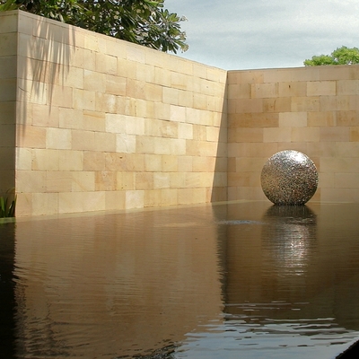 Pieza de autor en acero de alta densidad...decoracion exclusiva