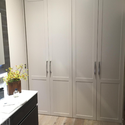 Frente de armario abatible lacado blanco