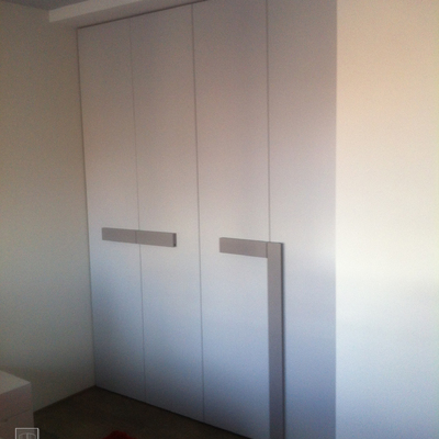 Frente de armario abatible lacado blanco