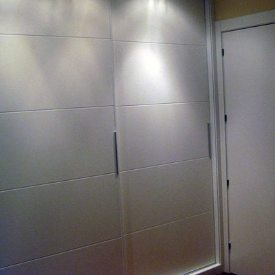 frentes de armario lacados a 4 lamas