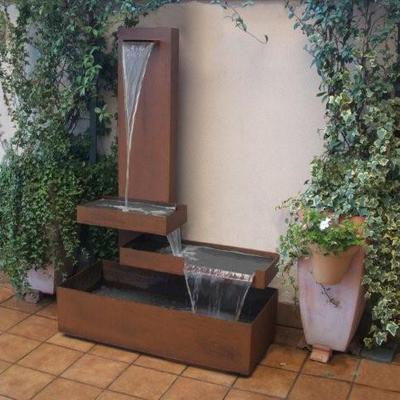 Fuente acero corten