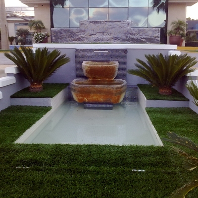 Fuente en salon El Porton de la Condesa