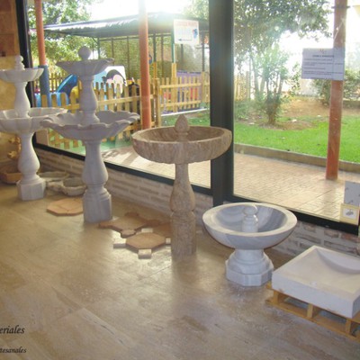 Fuentes de mármol y piedra natural