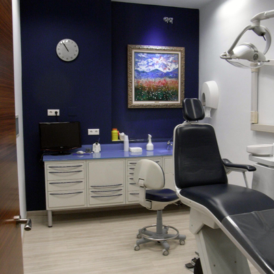 Gabinete clínica dental adaptado