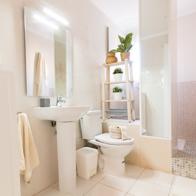 Home Staging de un baño para apartamento turístico