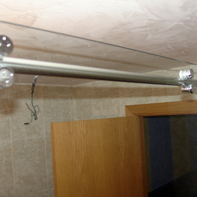 guia Mampara de inox.