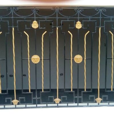 Proteccion de Ventana Versace