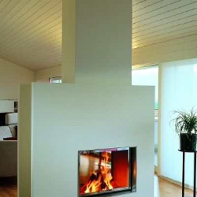 Hogar Jade Tunnel de Rüegg con puerta de guillotina