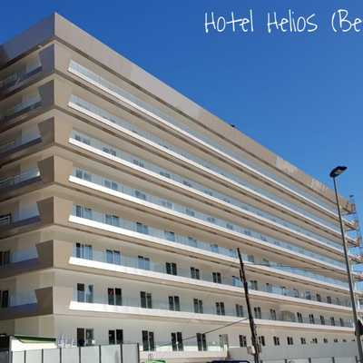 Reforma de fachada, terrazas y recepción en Hotel Helios Benidorm.