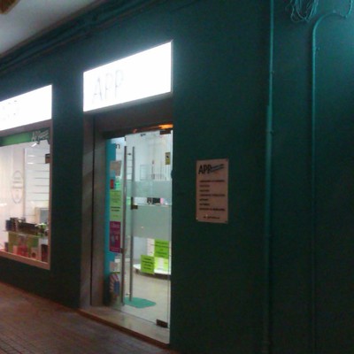 Pintura de fachada APP y su interior. Xàtiva.