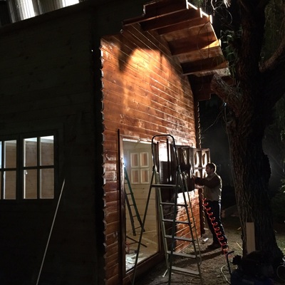 Montaje y pintura casa en kit