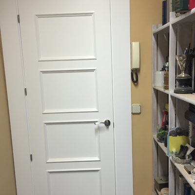 Puertas clasicas lacadas