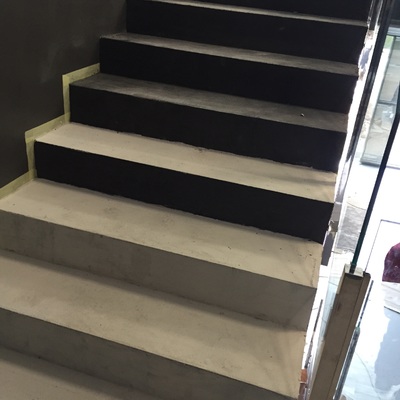 Escaleras Microcemento
