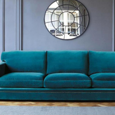 Sofá tapizado en terciopelo marca Gancedo totalmente restaurado