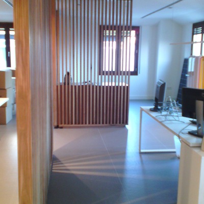 Separadores fabricados en madera de roble natural