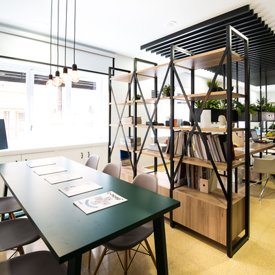 Sucursal oficina it's singular Alicante