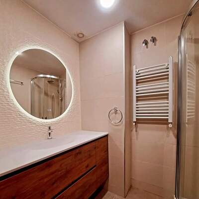 Baño reformado - vista completa