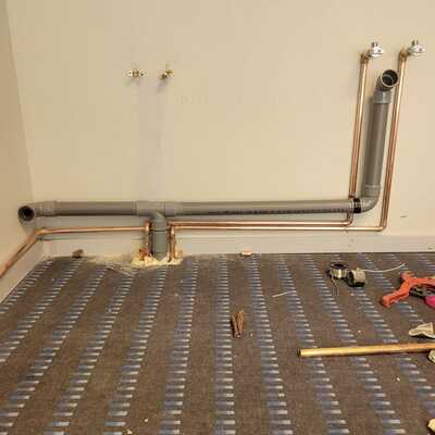 punto de agua y desagües