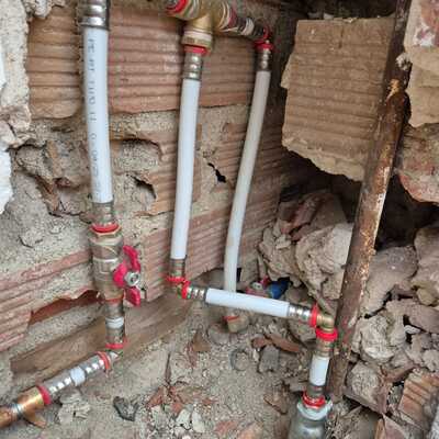 Reparación de fuga en calefacción