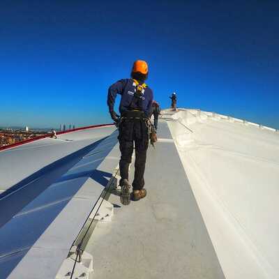 REPARACIONES EN CUBIERTA DEL ESTADIO WANDA METROPOLITANO