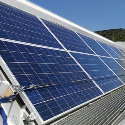 Instalación fotovoltaica centro investigación en Badalona