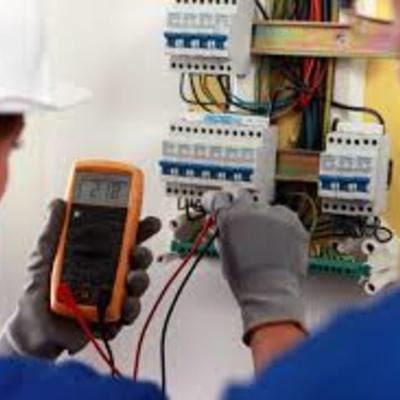 REPARACION AVERIA EN CUADRO ELECTRICO