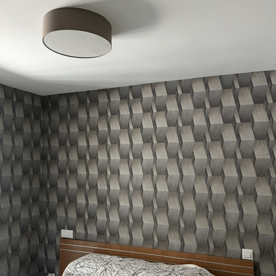 Papel pintado con motivos geométricos