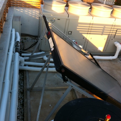 Bomba de Calor combinado con placas Solares termicas