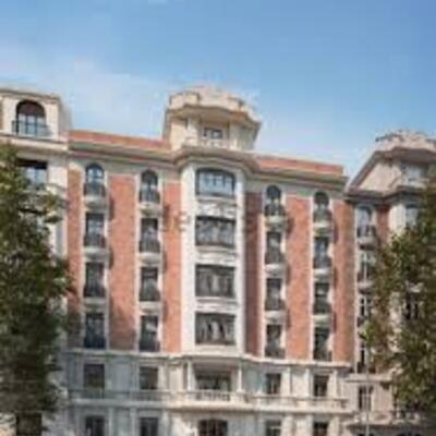 Edificio Martínez Campos 19