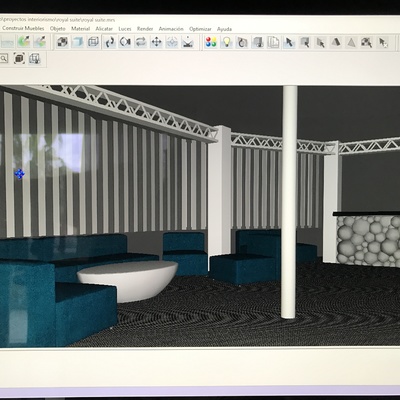 Realizando el proyecto de una sala para discoteca en Cala Millor