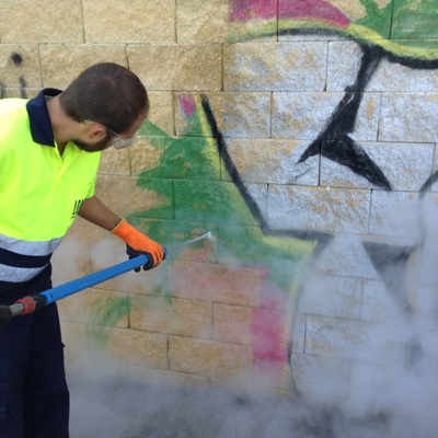 Limpieza y eliminación de graffitis