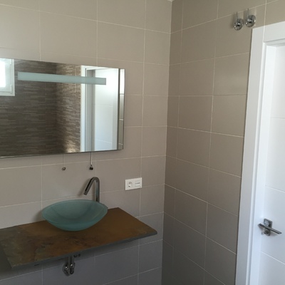 VISTA 1 DE BAÑO ACABADO