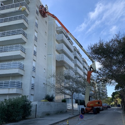 Trabajos de mantenimiento e impermeabilización de fachadas