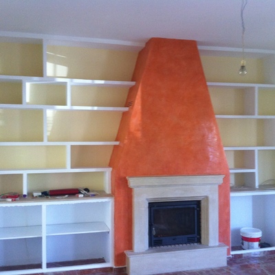 MUEBLE MAMPOSTERÍA Y CHIMENEA DE ESTUCO