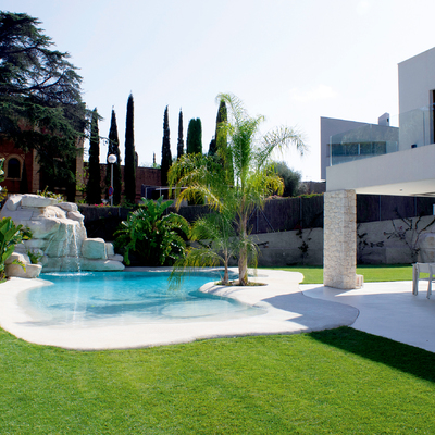 Piscina estilo Playa